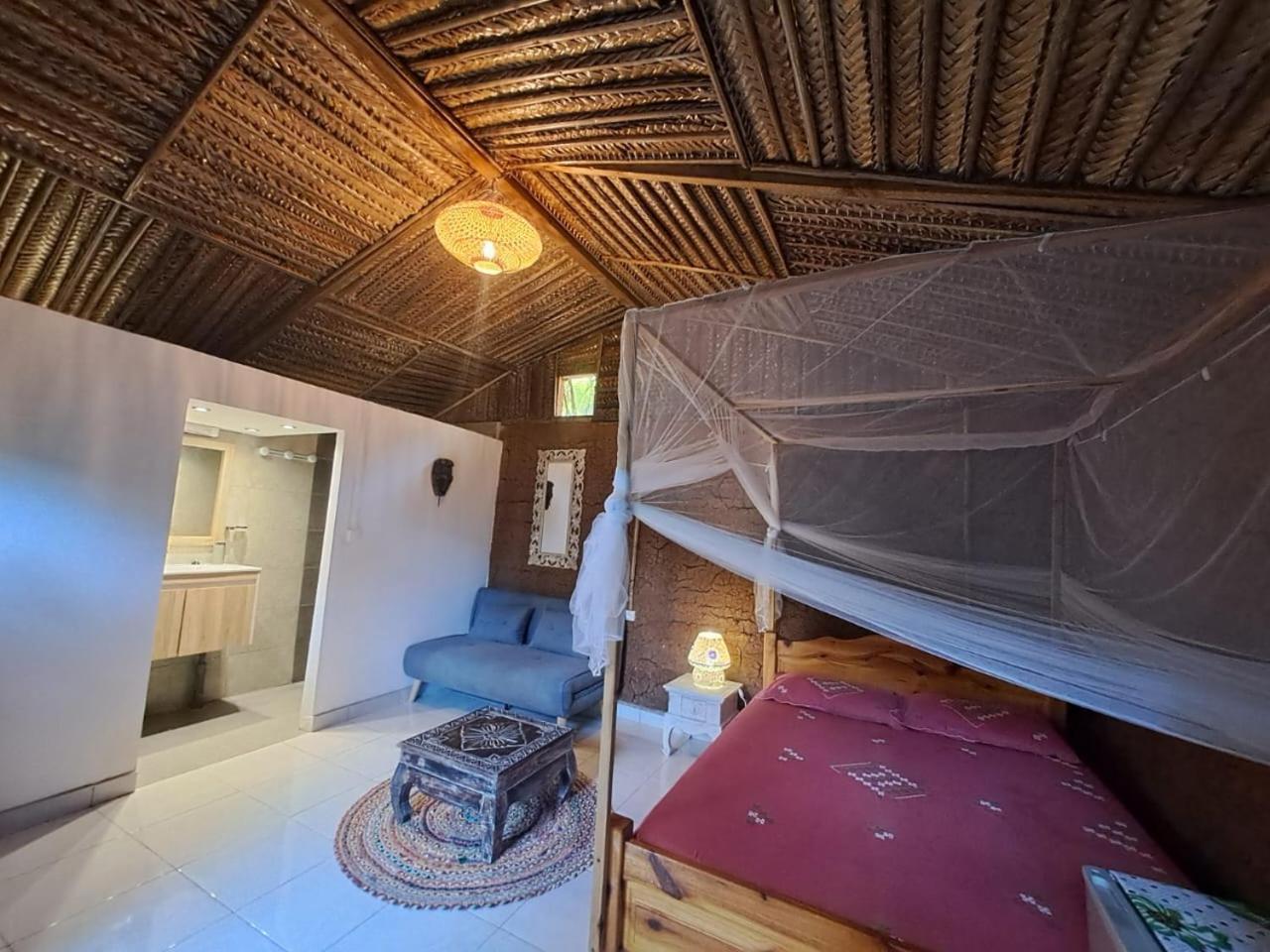 Hotel Le Chissioua à Sada Extérieur photo